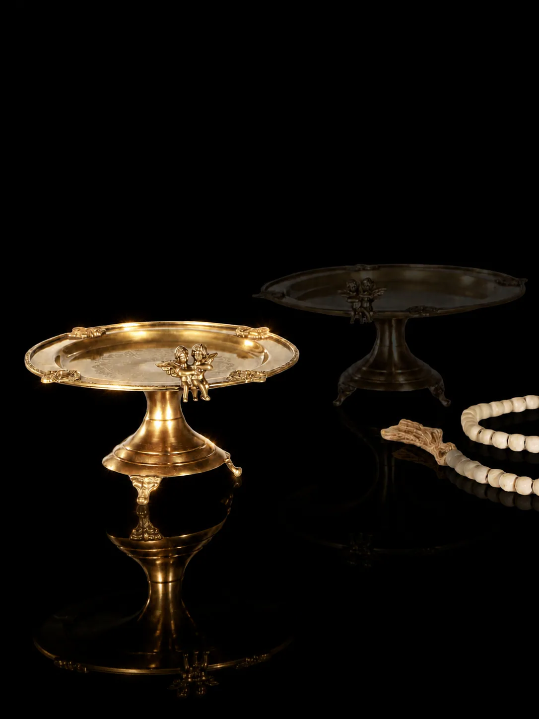 River Two Angels Cake Stand 24502